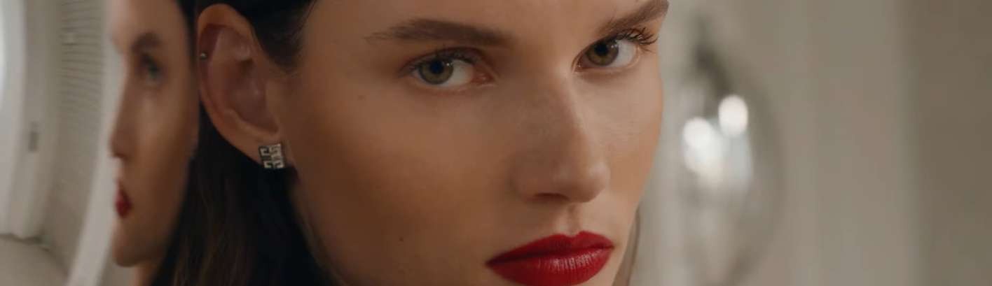 Le Rouge Interdit — photogramme